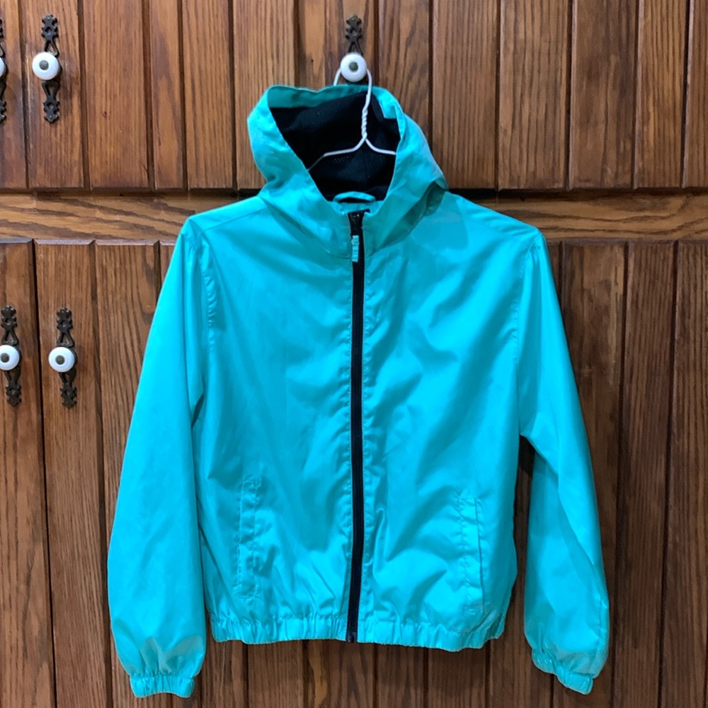 Justice Girls long sleeve green  zip up Hooded Windbreaker jacket Size 18-20